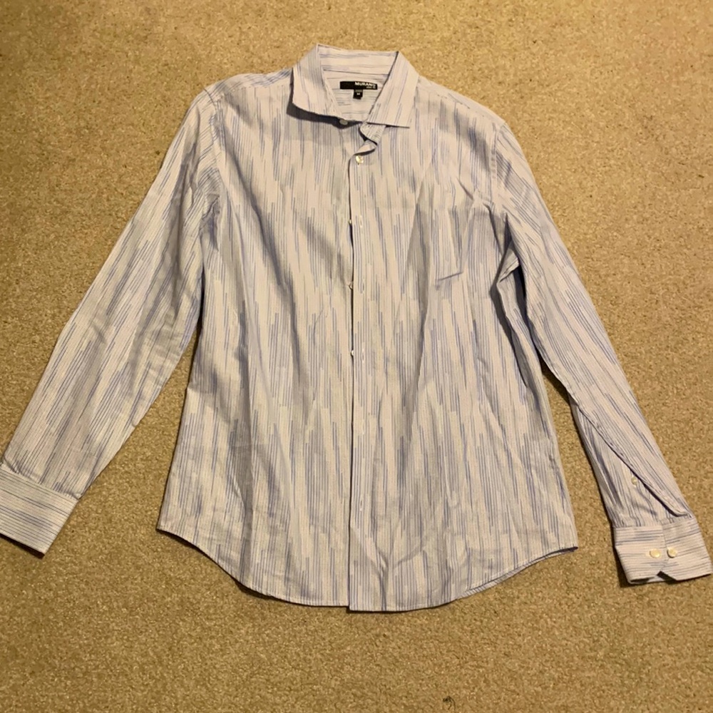 Men’s Murano button up shirt size M